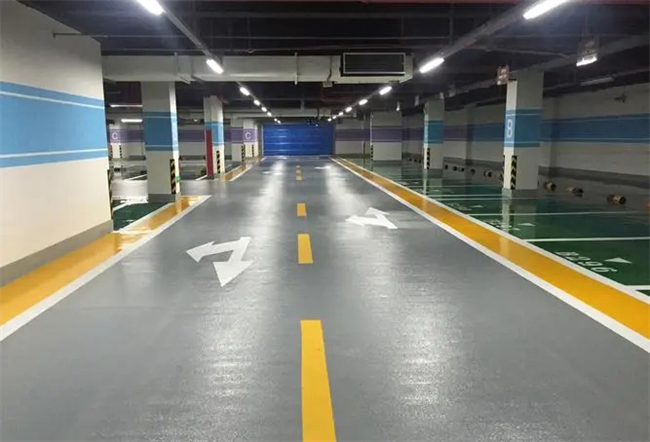 服务优越：停车场地坪漆